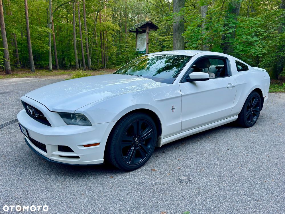 Ford Mustang 3.7 V6 Premium - 13
