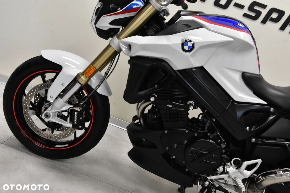 BMW F - 13