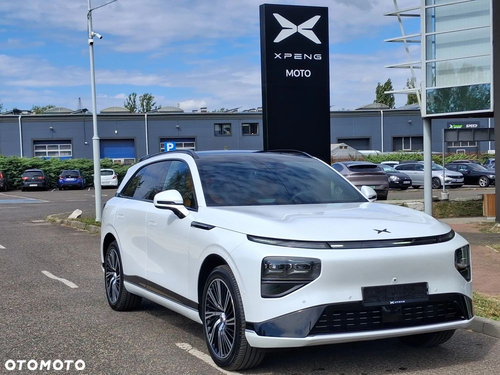 XPeng G9 94.6 kWh AWD Performance - 4