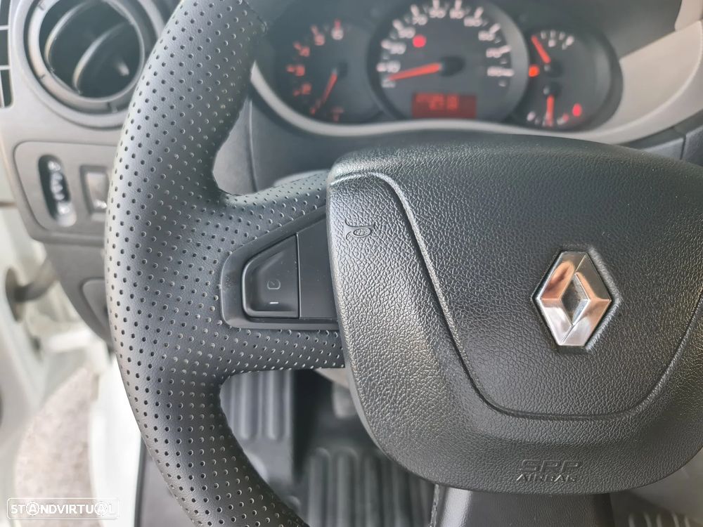 Renault Master L2H2 2.3 dCi 125cv – 7 Lugares – c/ IVA Dedutível - 22
