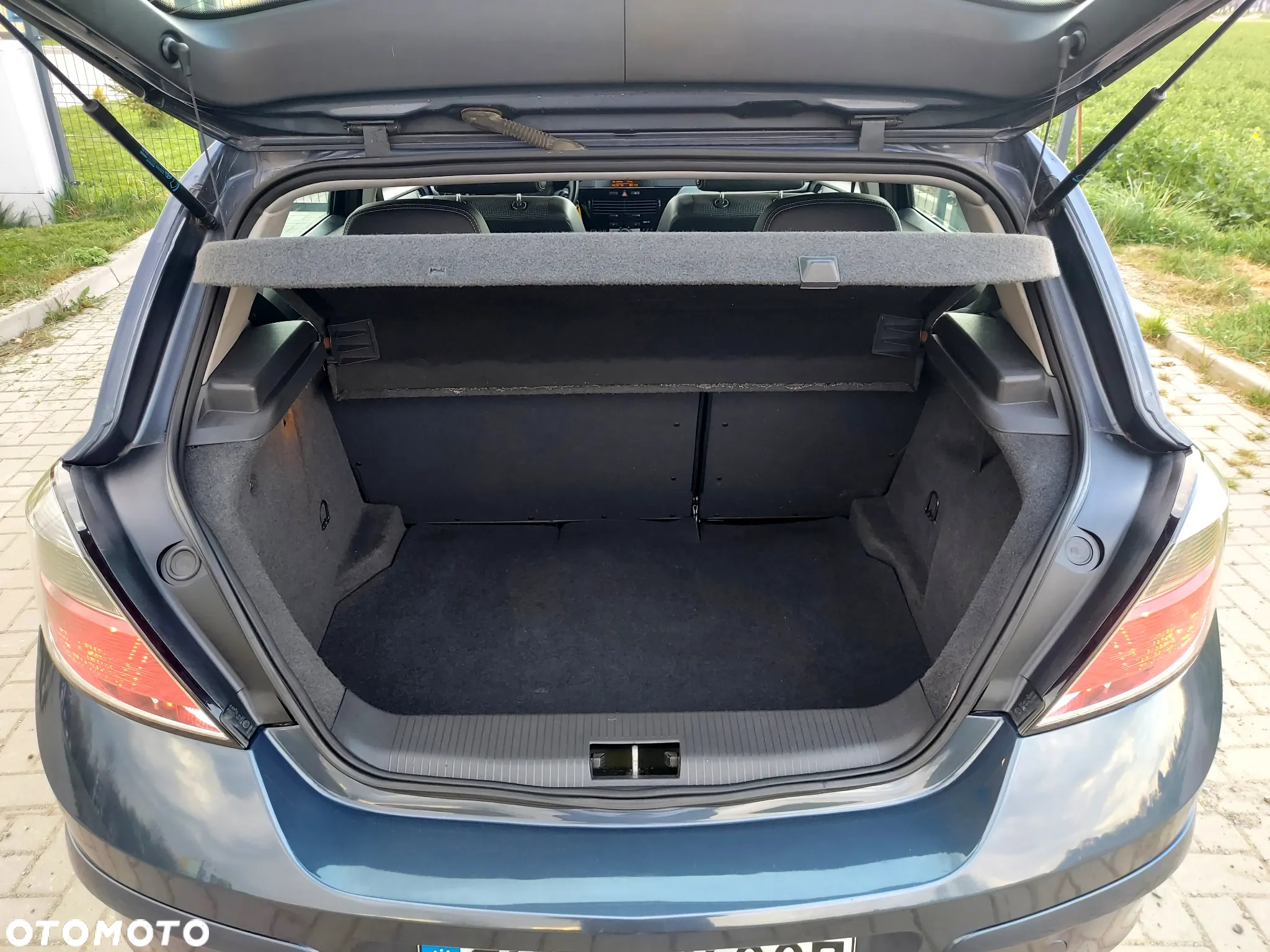 Opel Astra 1.8 Edition - 33