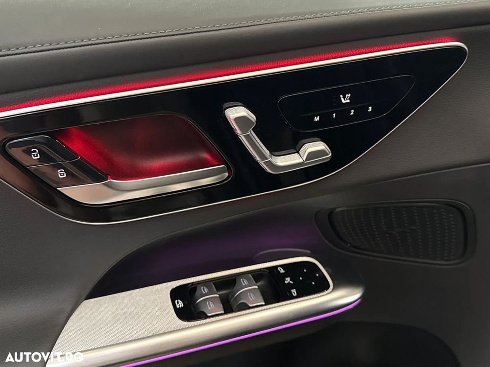 Mercedes-Benz GLC Coupe 300 4MATIC MHEV - 16