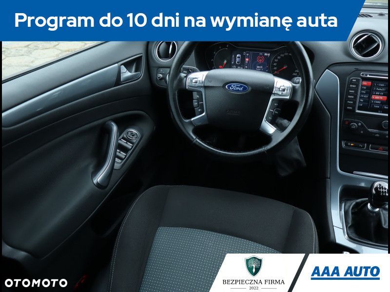 Ford Mondeo - 8