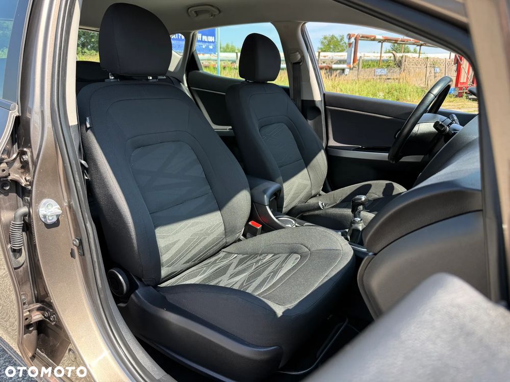 Kia Ceed 1.4 CVVT Dream Team Edition - 25