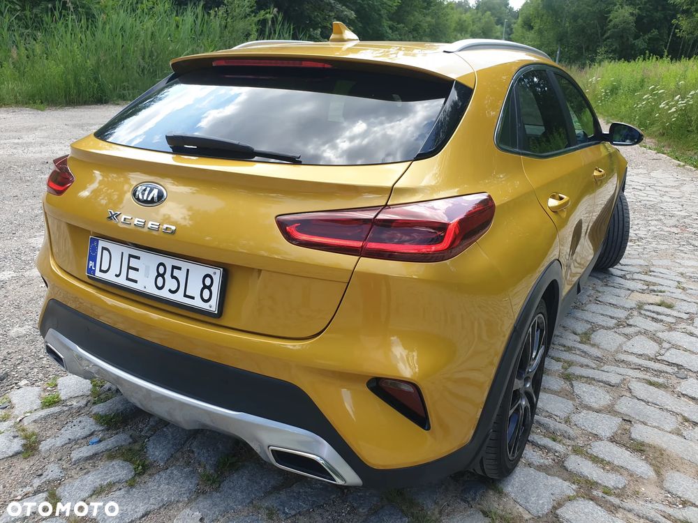 Kia XCeed 1.5 T-GDI L Business Line DCT - 19