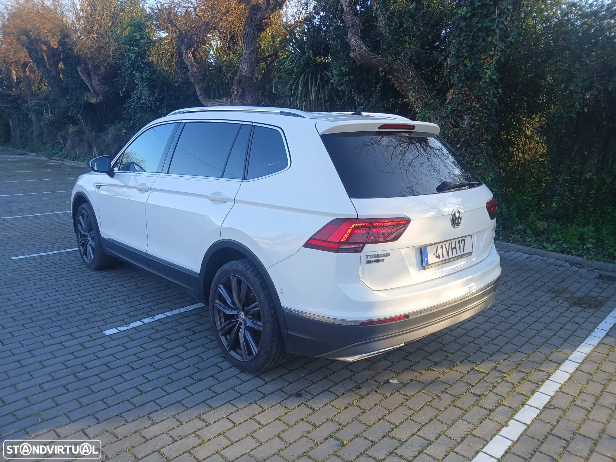 VW Tiguan Allspace 2.0 TDI Highine DSG - 3