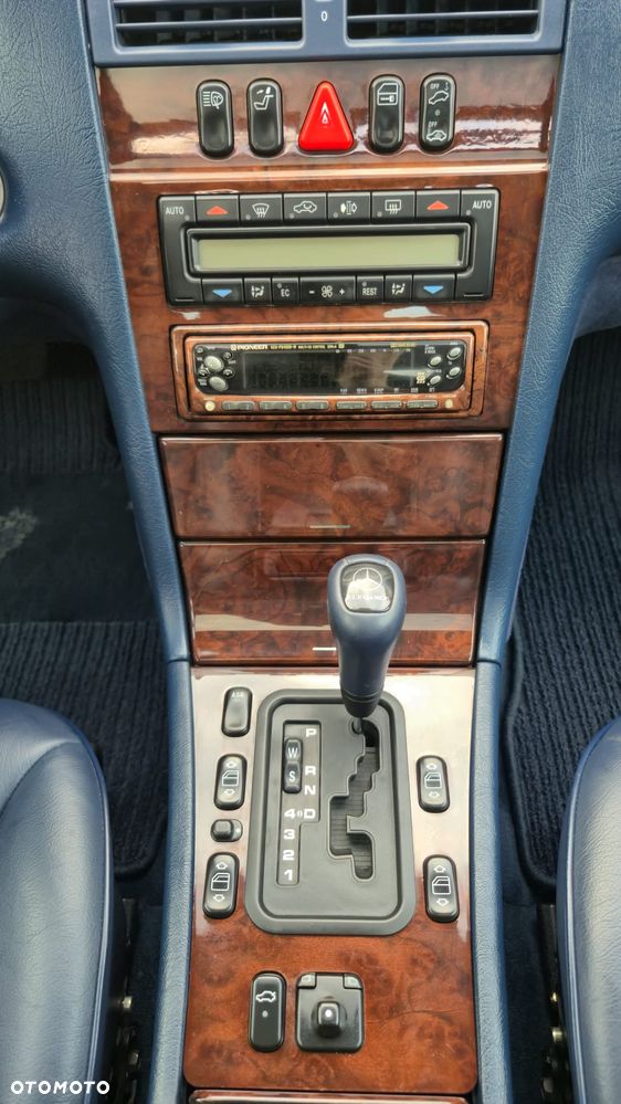 Mercedes-Benz Klasa E 320 Elegance - 16