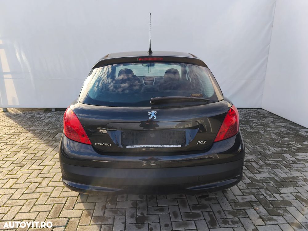 Peugeot 207 1.6HDI Trendy - 4