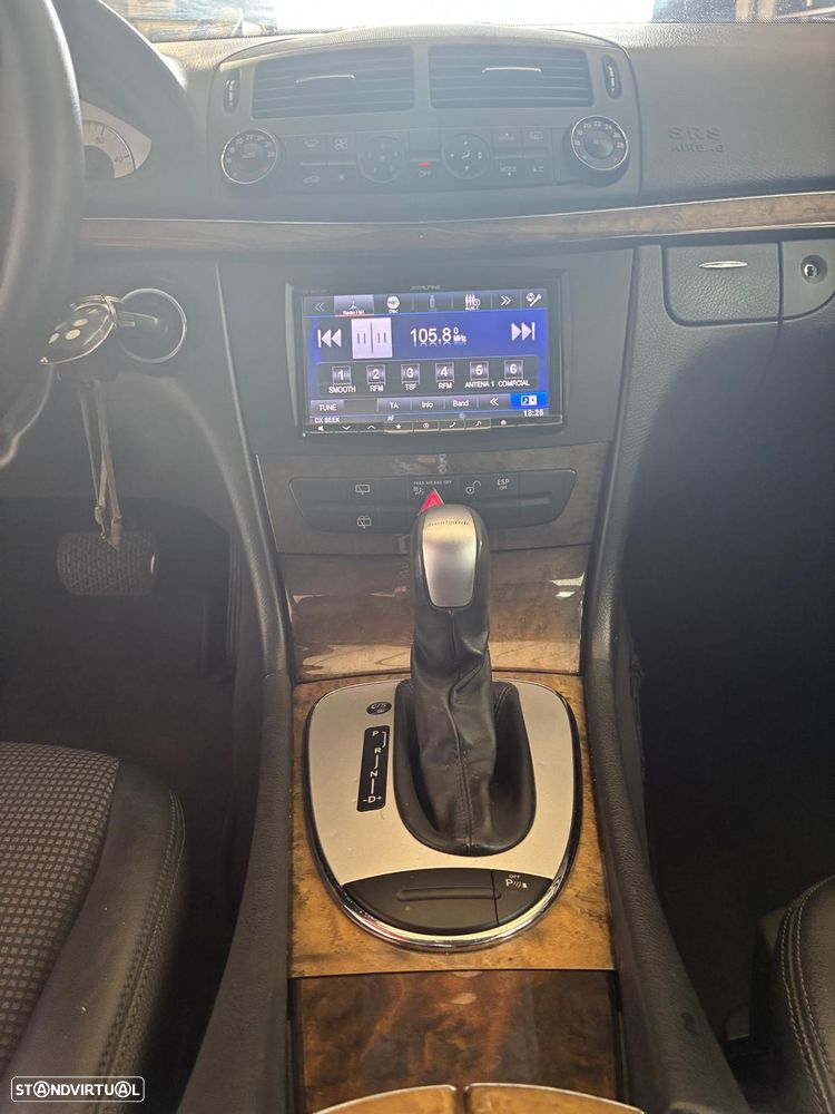 Mercedes-Benz E 220 CDi Avantgarde Aut. - 3