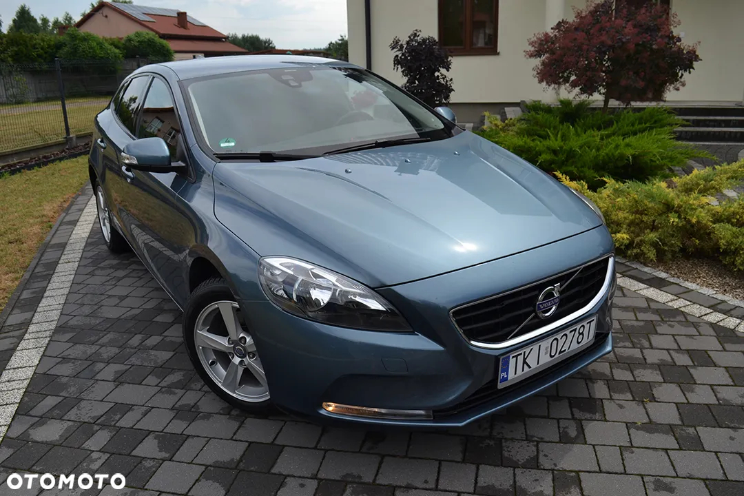 Volvo V40 T3 - 3