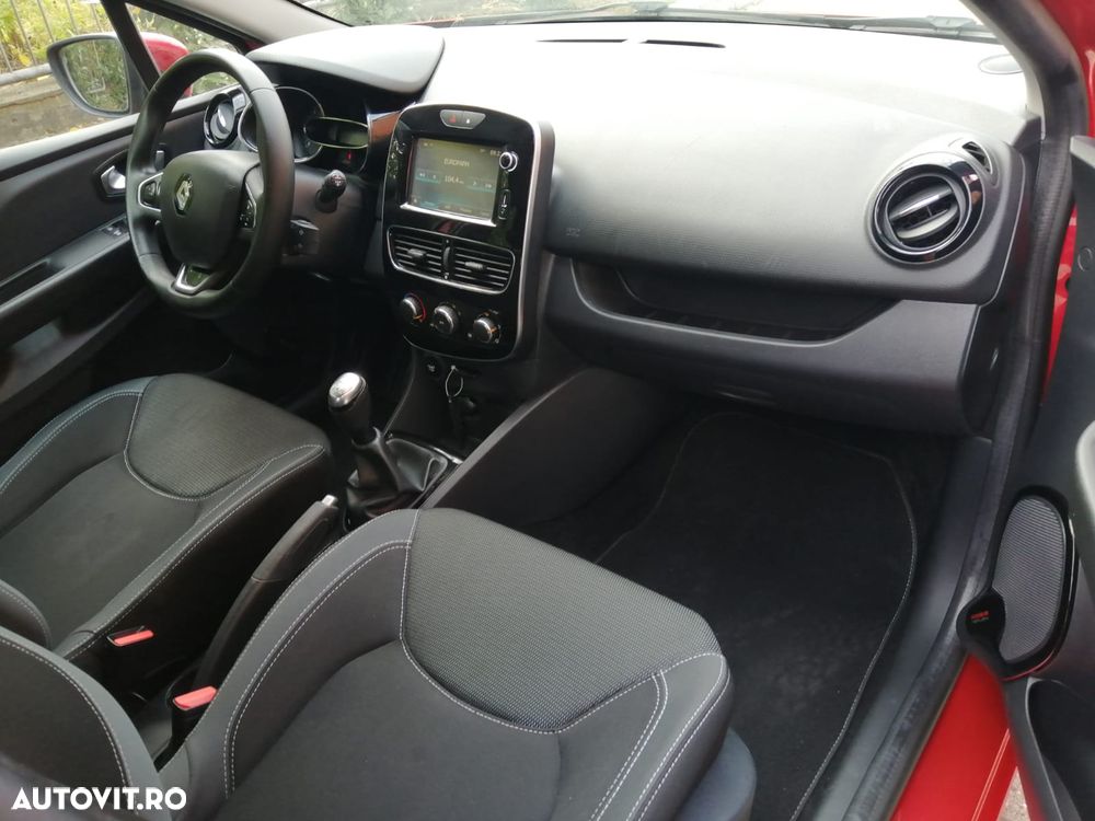 Renault Clio - 7
