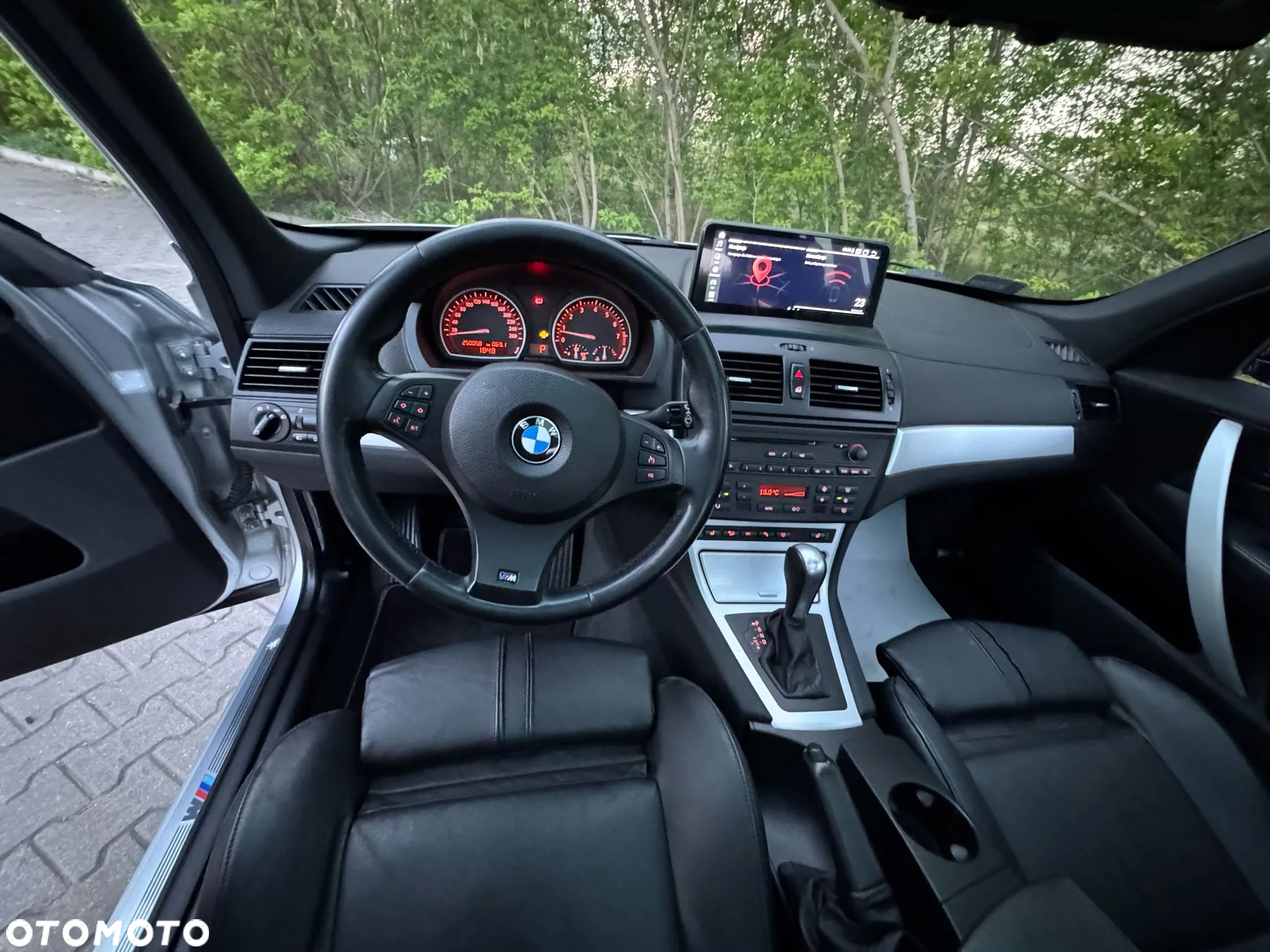 BMW X3 3.0si - 27