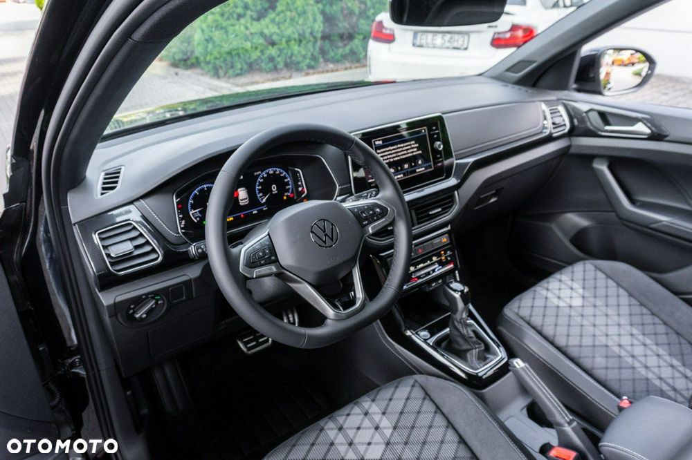 Volkswagen T-Cross - 10