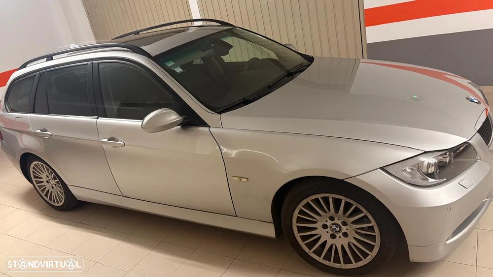 BMW 320 dA Touring - 2