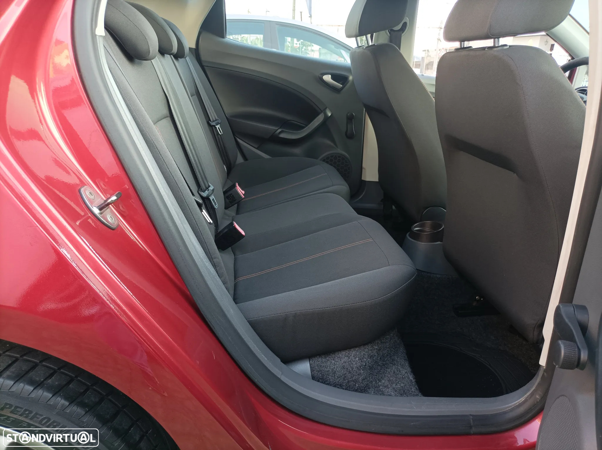 SEAT Ibiza 1.2 TDi Style DPF - 29