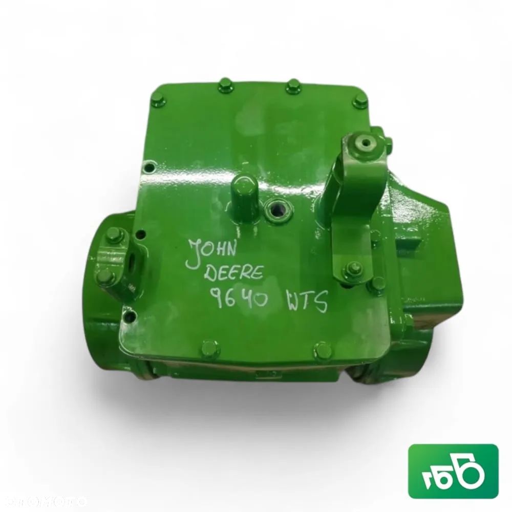 Skrzynia biegów Przekładnia AH203879 John Deere 9640 WTS - 4