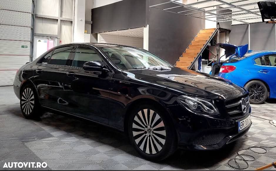Mercedes-Benz E 220 d 9G-TRONIC - 1