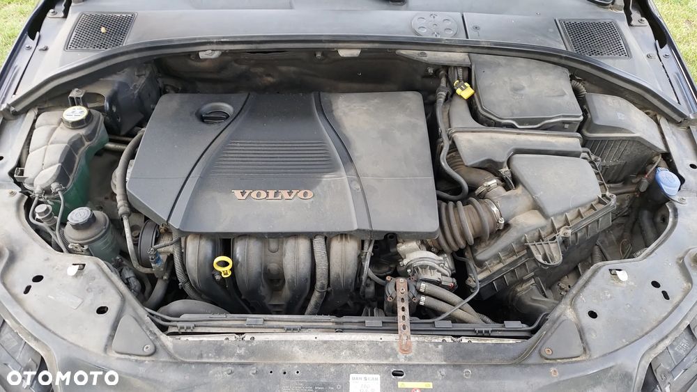 Volvo V70 2.0 Momentum - 5