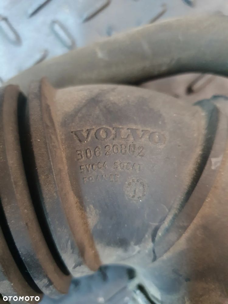 PRZEWÓD RURA DOLOTOWA POWIETRZA VOLVO V40 S40 LIFT  1.8 30620802 - 2
