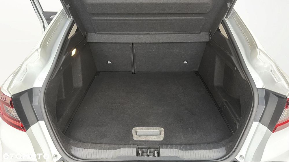 Renault Arkana 1.6 E-TECH Intens MMT - 18