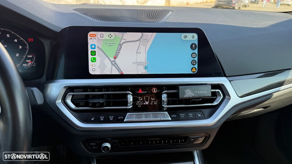 BMW M4 Competition xDrive - 29