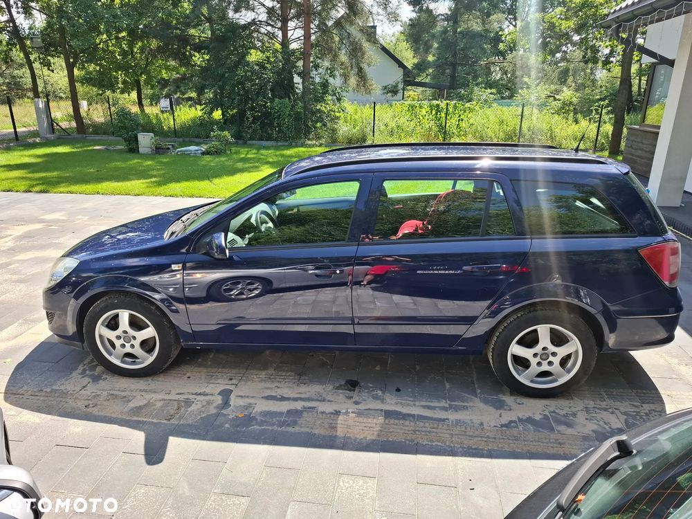 Opel Astra 1.9 CDTI Enjoy - 9
