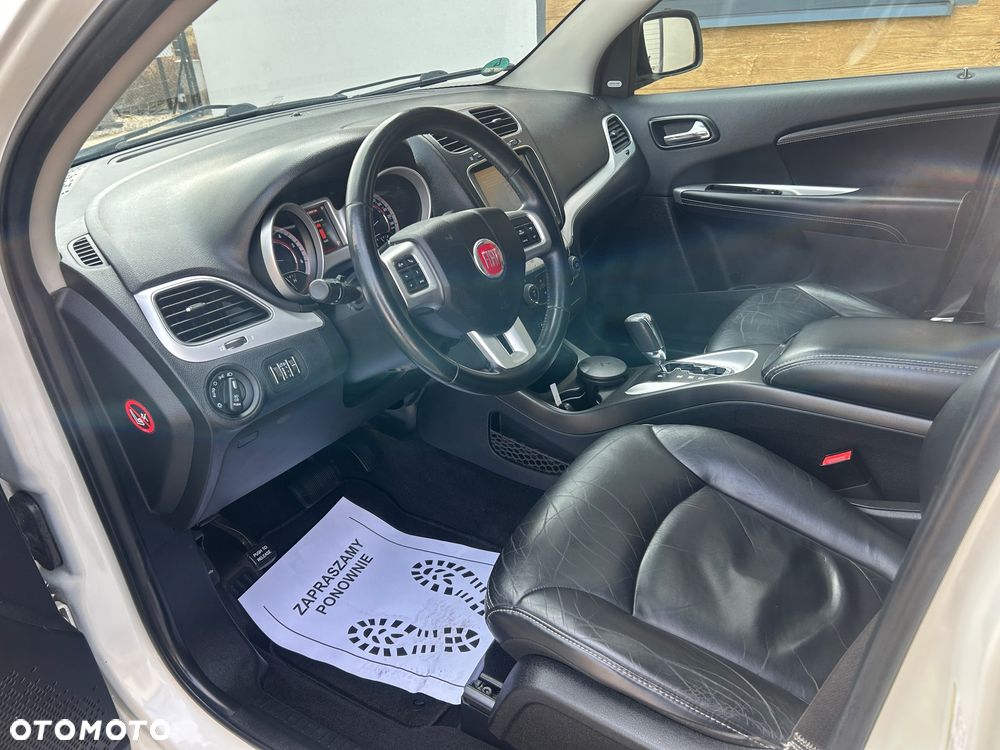 Fiat Freemont 2.0 Multijet 16V DPF Automatik Allrad Black Code - 15