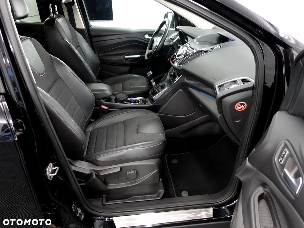 Ford Kuga 2.0 TDCi AWD Titanium - 7