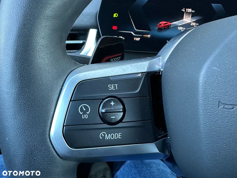 BMW iX2 eDrive20 66.5kWh M Sport - 15