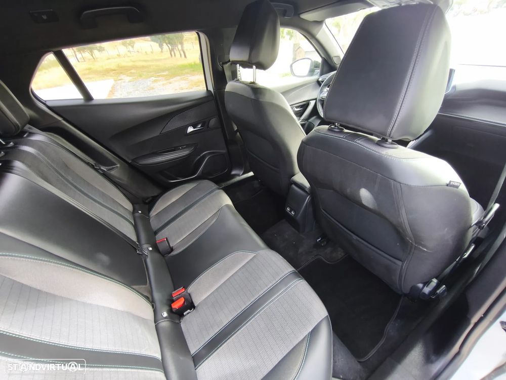 Peugeot 2008 - 5