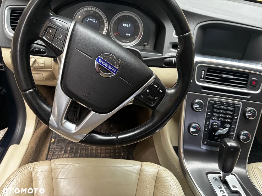Volvo S60 2.5 T5 AWD - 2