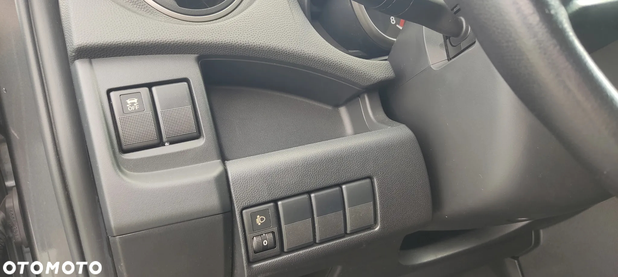 Mazda 5 1.8 Exclusive + - 21