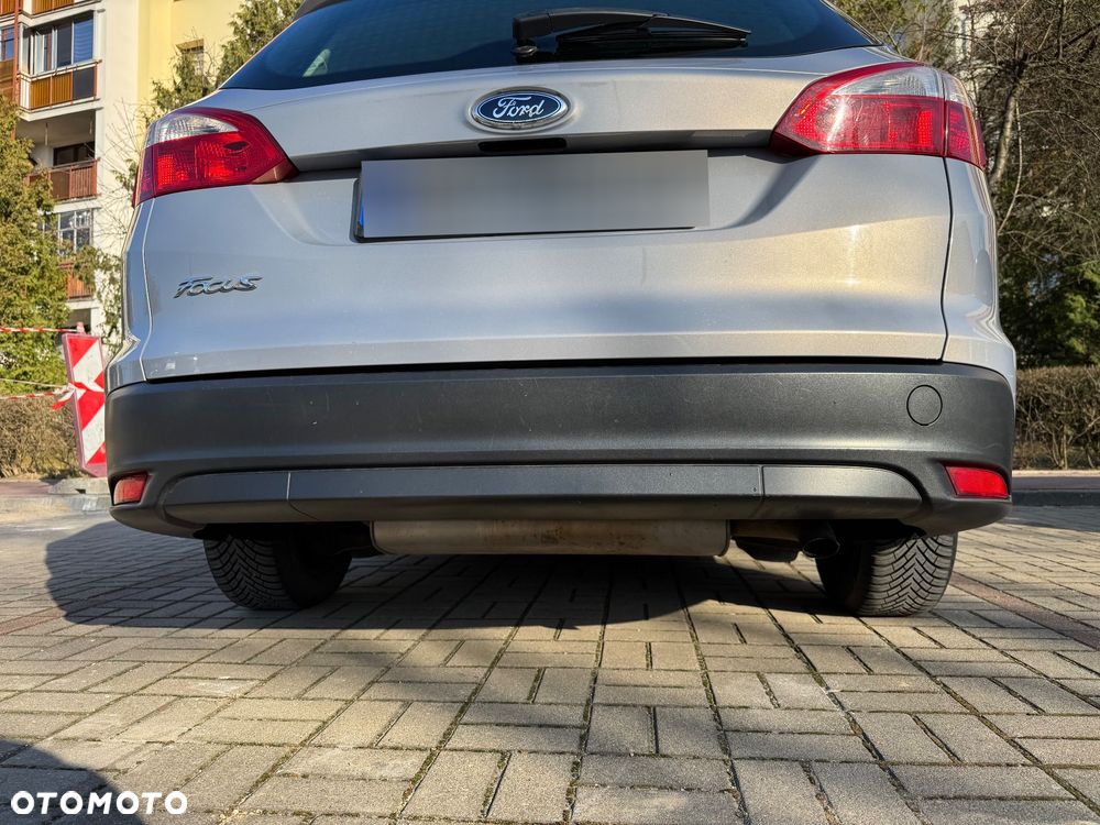 Ford Focus 1.6 Trend - 26