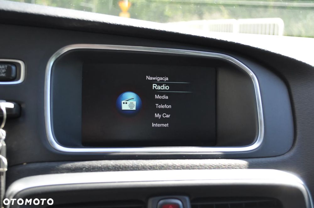 Volvo V40 D2 Momentum - 11