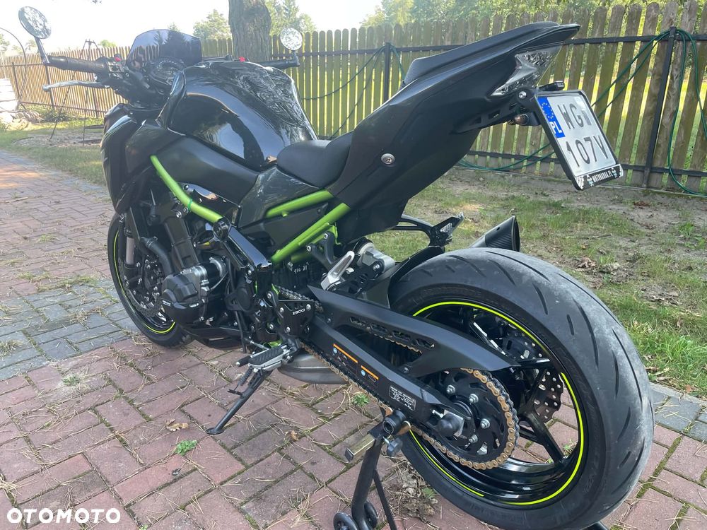 Kawasaki Z 900 - 8
