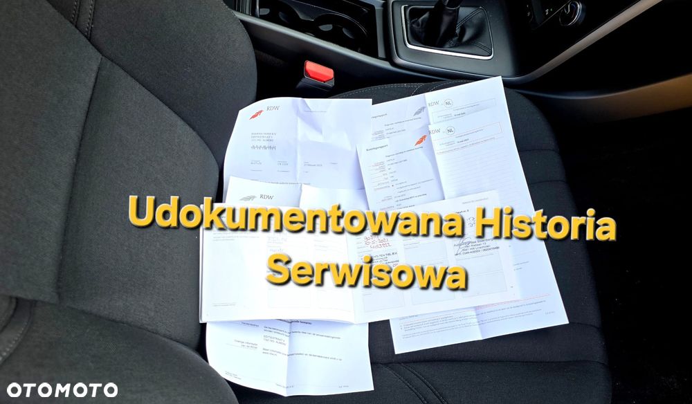 Volvo V40 D2 Kinetic - 9