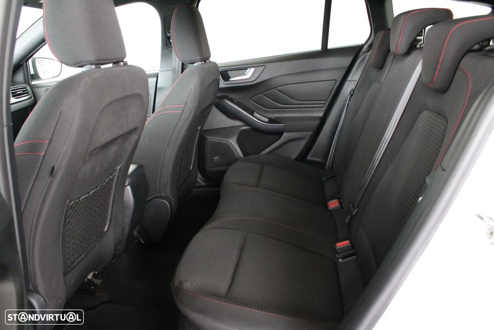 Ford Focus SW 1.0 EcoBoost MHEV ST-Line - 6