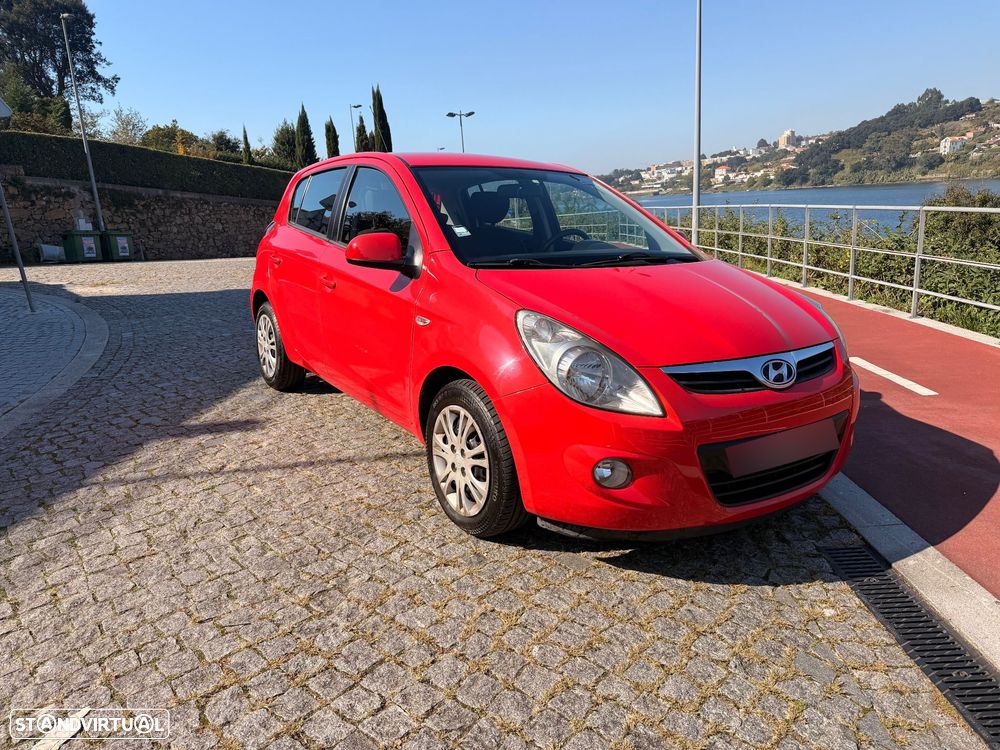 Hyundai I20