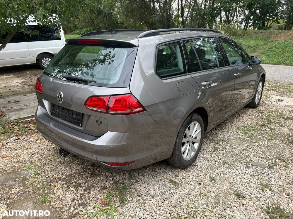 Volkswagen Golf 1.6 TDI BMT Trendline - 5