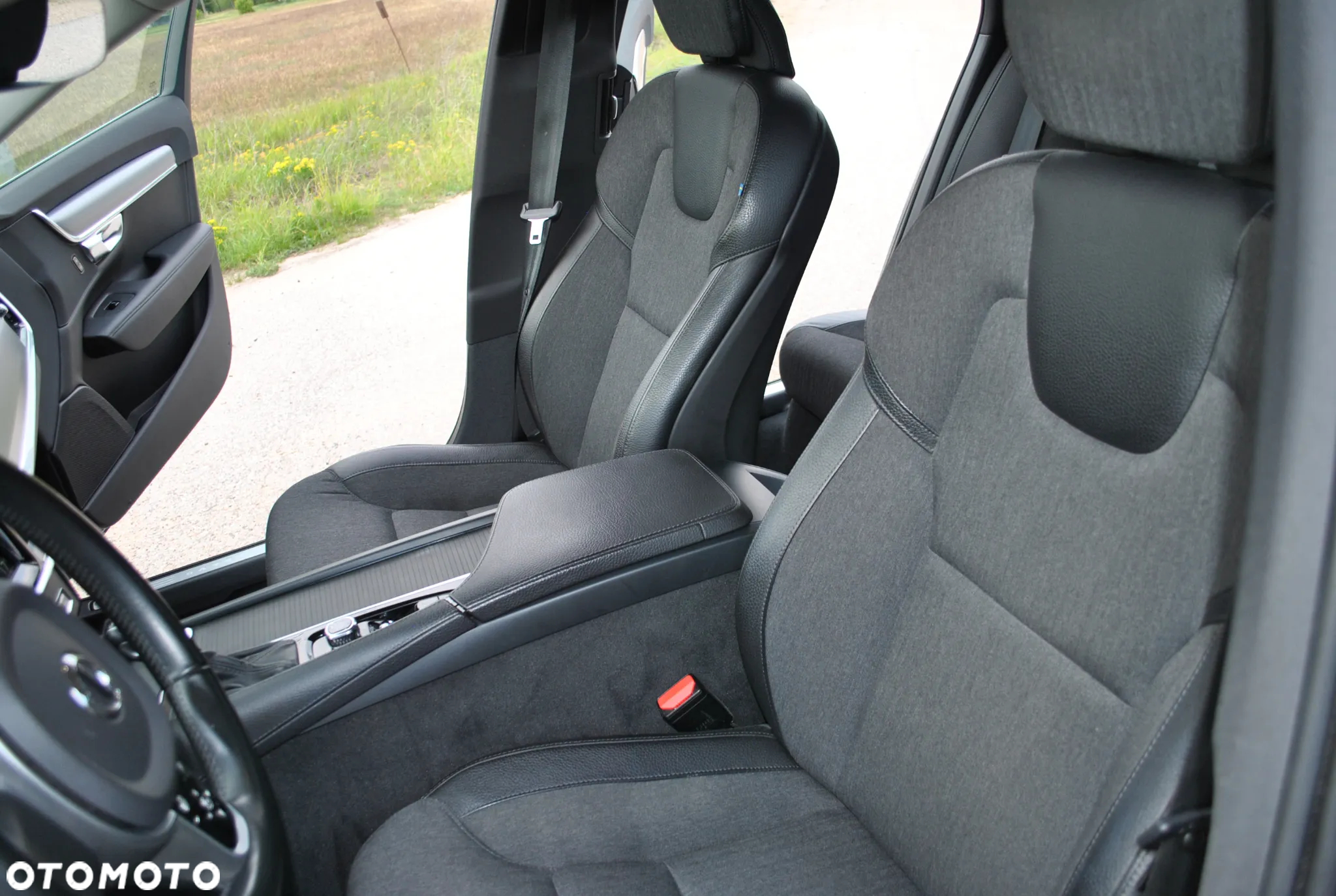 Volvo V90 B4 D Geartronic Momentum Pro - 36