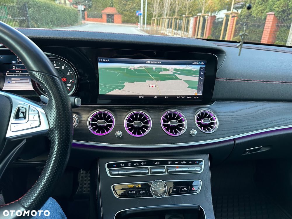 Mercedes-Benz Klasa E 43 AMG 4Matic 9G-TRONIC - 19