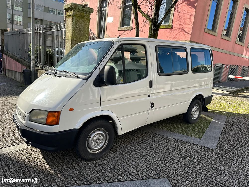 Ford Transit Tourneo 2.5 D LX Longa - 1