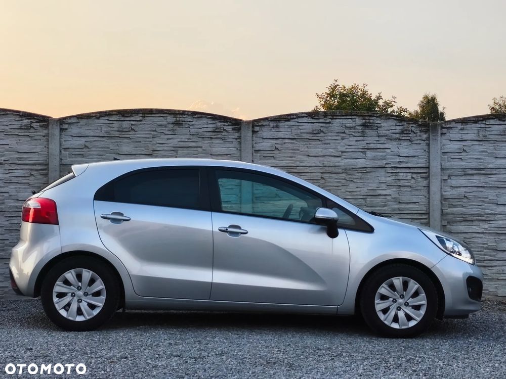 Kia Rio 1.4 CRDI Platinum Edition - 5
