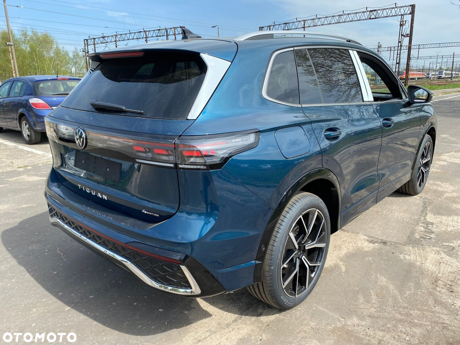 Volkswagen Tiguan - 6
