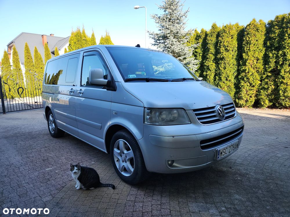 Volkswagen Multivan - 4