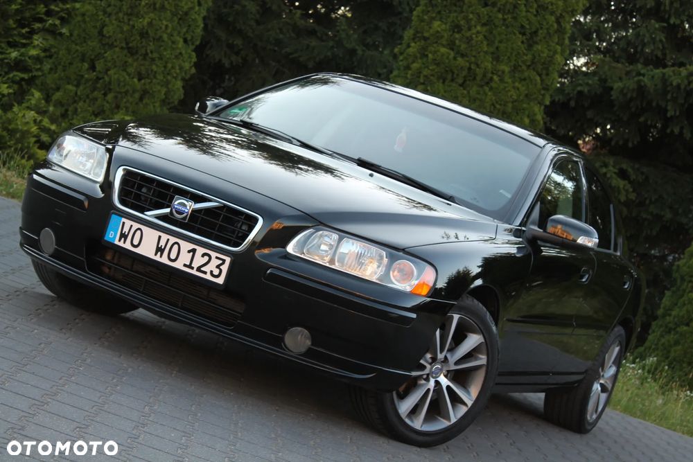Volvo S60 2.4 Comfort - 1
