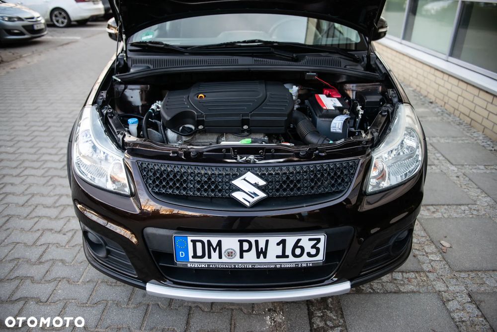 Suzuki SX4 1.6 VVT 4x4 Style - 36