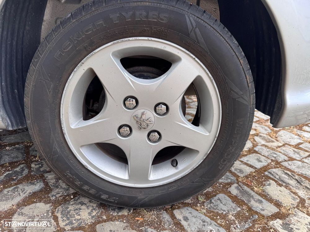 Peugeot 206 1.1 Look II - 6