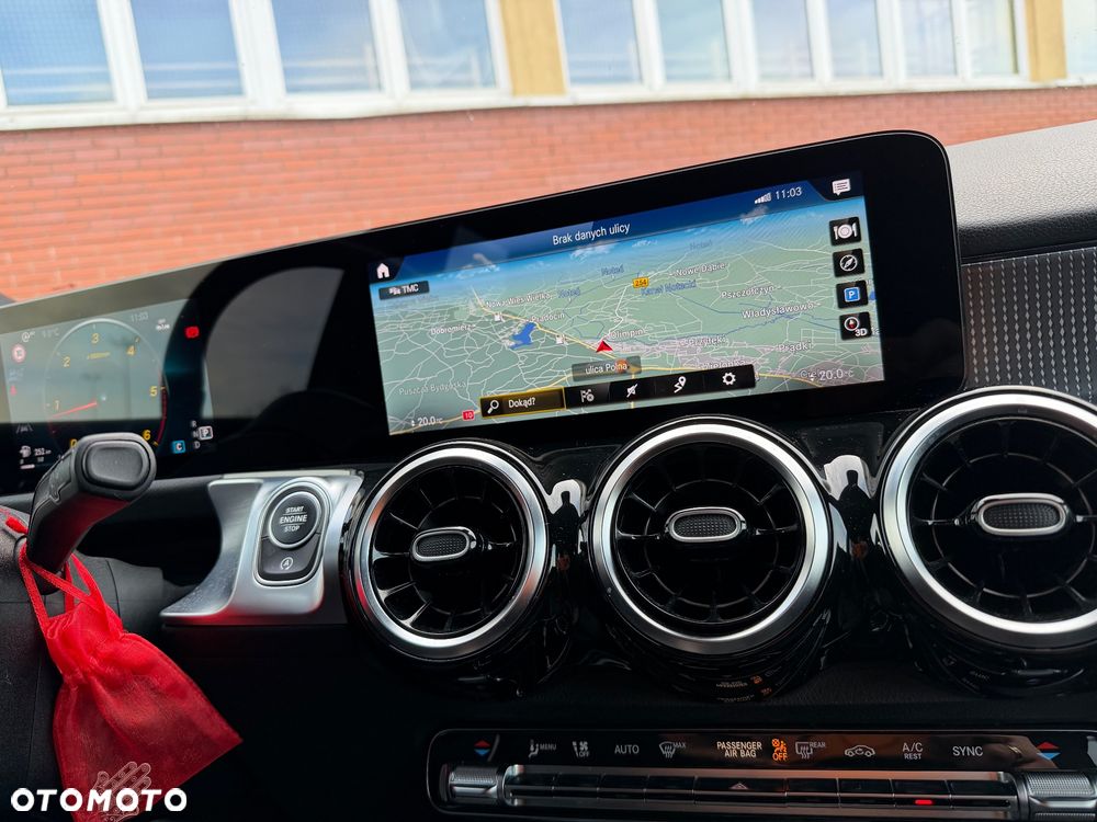 Mercedes-Benz GLB 200 d 8G-DCT Progressive - 23