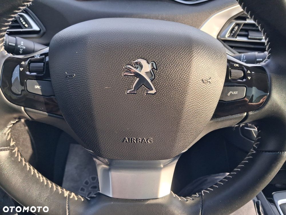 Peugeot 308 PureTech 130 Allure Pack - 13